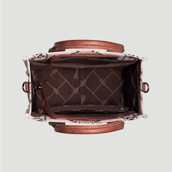 NWOT wrangler small tote crossbody - Picture 1 of 4